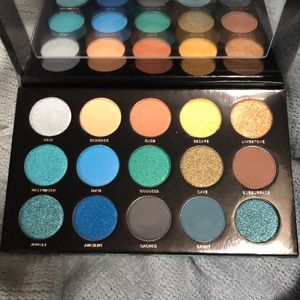 Hipdot Cenote Eyeshadow Palette